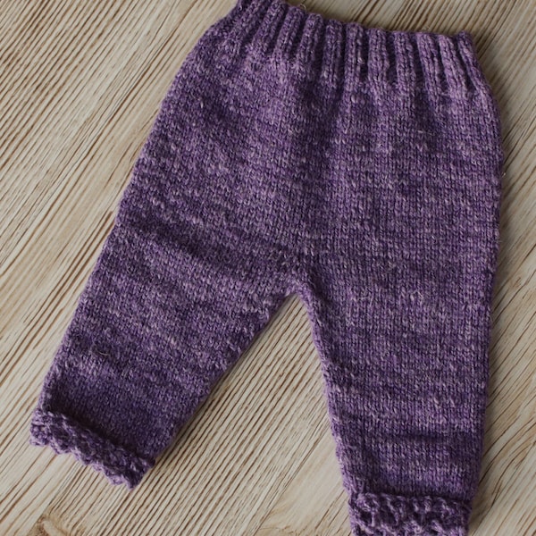 Basic Baby Pants with Lace Edging (Knitting Pattern)