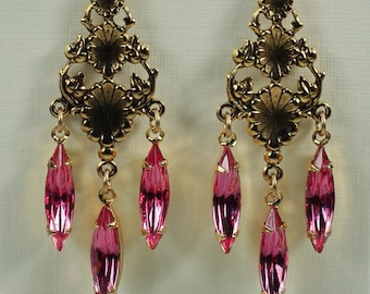 Brincos de lustre Swarovski personalizados: brincos de strass exclusivos.