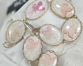 Ensemble de bracelets vintage rose cigogne, cigognes en verre sculpté inversées, bracelet demi-parure et ensemble de boucles d'oreilles clip, bijoux d'été oiseau en or,