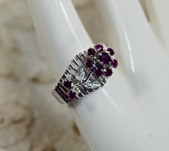 Sterling Ruby Multi Stone Ring: 1970's Flower Red… - image 9