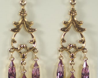 Orecchini a lampadario Swarovski personalizzati: gioielli da sposa in cristallo unici nel loro genere
