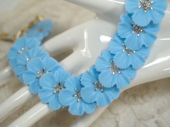 Vintage Blue Flower Necklace, Adjustable Acrylic … - image 2