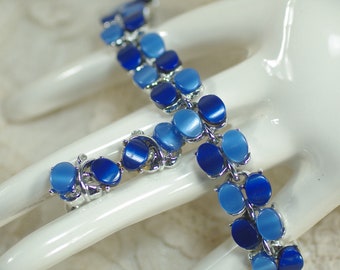 Set di orecchini con bracciale Longcraft vintage, set di braccialetti a maglie termoindurenti multi blu, set di braccialetti in rodio acrilico blu vintage, gioielli sotto i 40 anni
