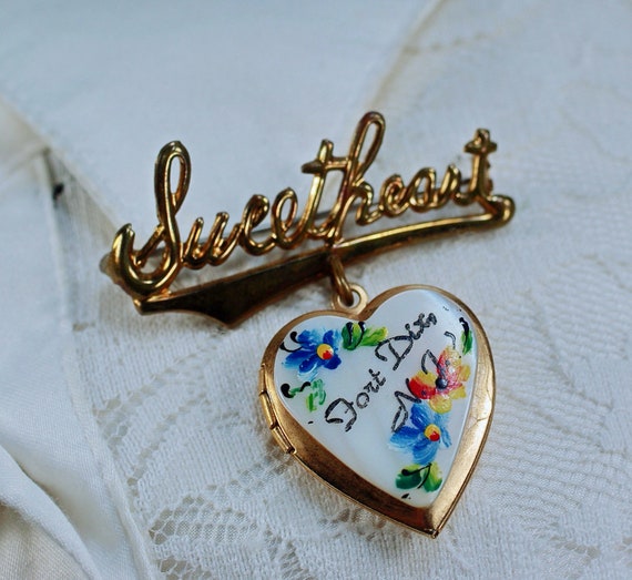 Vintage Sweetheart Heart Brooch/Locket, WWII Mili… - image 1