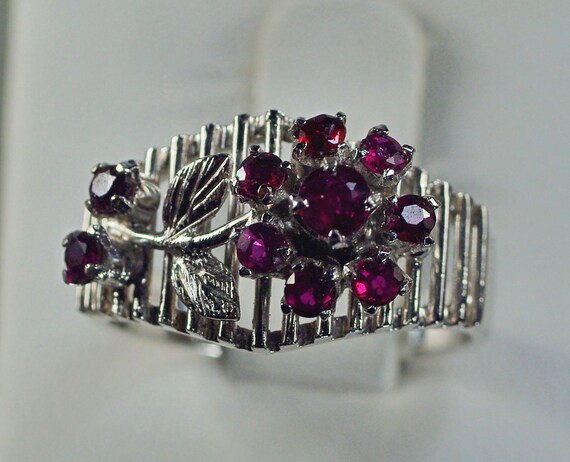 Sterling Ruby Multi Stone Ring: 1970's Flower Red… - image 4
