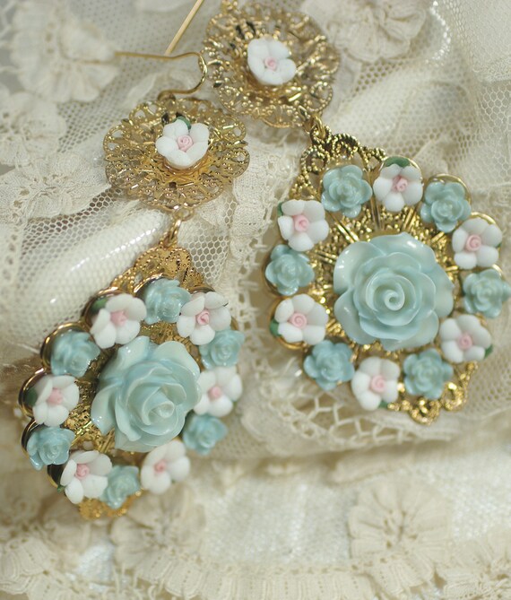 Vintage Pastel Blue Flower Chandelier Earrings, G… - image 3