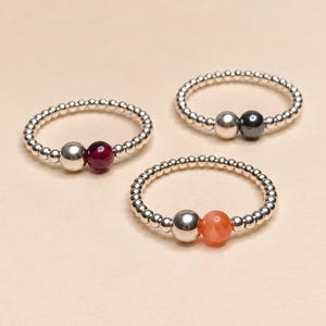 Damring i silver med natursten, tunn stapelbar ring, granat, karneol, hematit – Siam