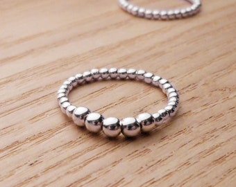 Silver Ball Ring - Silver stacking ring - Bead ring - Layer ring - Sterling silver minimalist ring / "Aro I"