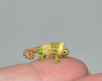 Camaleones de ganchillo en miniatura, Micro ganchillo, lagarto verde, animales de terrario en miniatura, casa de muñecas, terrario, casa de muñecas, juguetes de animales
