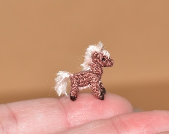 Miniature Crochet Horse 0.6" Dollhouse Miniatures Brown Horse Dollhouse Farm Animals Amigurumi Tiny Horse Stuffed Toy