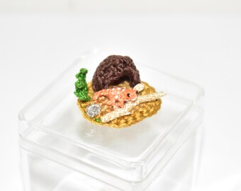 Regalo para amantes de los reptiles: gecko extremadamente pequeño: lagarto de crochet en miniatura, terrario en miniatura para reptiles