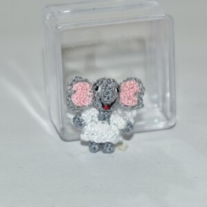 Cute Elephant - Micro Miniature Elephant Toy Tiny Elephant Miniature Animal Toys Dollhouse Elephant Decor Baby Elephant Art Decoration Gift