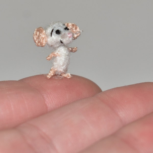 Tiny Miniature Mouse - Artist Doll Crochet Dollhouse Micro Mouse Dolls Toy Amigurumi Mouse Small Stuffed Toy