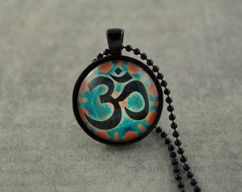 Om Necklace, Om Pendant, Om Jewelry, Spiritual Necklace, Eastern Spirituality, Sanskrit Om, Sanskrit Jewelry, Om, Glass Dome Necklace,