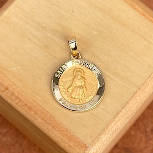 14KT Yellow Gold St Peregrine Patron Saint of Cancer Patients Round Medal Pendant Charm NEW 15mm Small Size