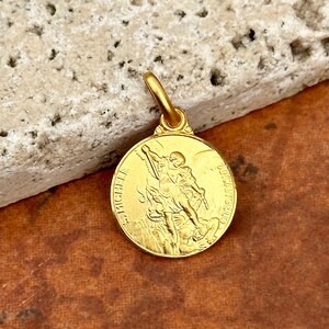 Pingente redondo com medalha de São Miguel em ouro amarelo 14KT maciço, novo, fosco, 14 mm, padroeiro da polícia