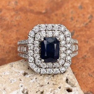 Estate Vintage 14KT White Gold Emerald-Cut Blue Sapphire + Baguette Round Double Halo Diamond Accent Ring Size 7.5