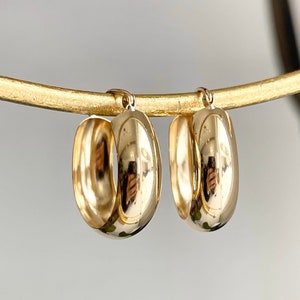 14KT Yellow Gold Shiny Round 7mm Tube Hoop Earrings Gold NEW 21mm