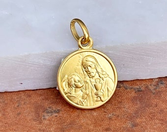 18KT Yellow Gold Small Solid Communion Round Medal Pendant Charm NEW Matte 12mm