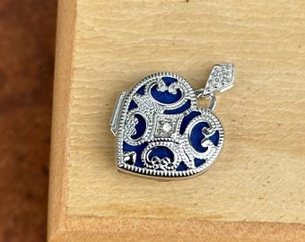 10KT Weißgold Vintage Design Diamant Blau Emaille Filigran Herz Medaillon Anhänger Charme NEU klein + detailliert 10mm