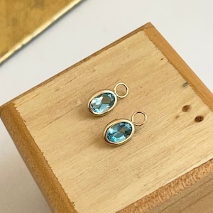 Estate Vintage 10KT Yellow Gold Light Blue Topaz Gemstone Oval Add to Hoops Earrings Charms