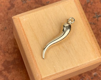14KT Gelbgold Italienisch Horn Anhänger Kette Anhänger 28 mm x 8 mm Corno Cornicello