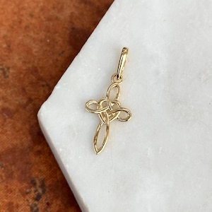 14KT Yellow Gold Mini Celtic Heart Cross Pendant Charm Shiny NEW Small 13mm