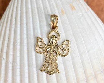 10KT Yellow Gold Polished Guardian Angel Filigree Cut-Out 2D Textured Pendant Charm NEW Small