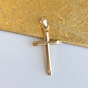 14KT Yellow Gold Cross Pendant Charm NEW 31mm Lightweight Shiny Plain Bail Unisex Pinched Ends