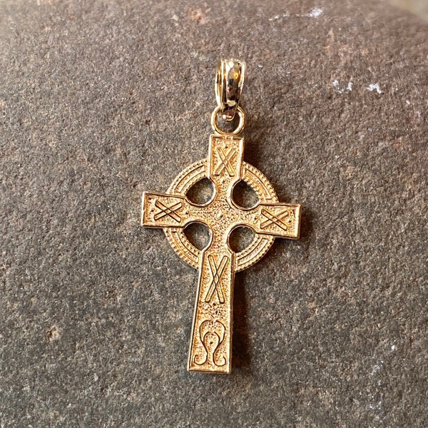 Celtic Cross Pendant - Etsy