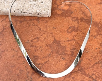 Sterling Silver Neck Wire Flat Necklace with Pendant Dip Curved "V" Collar NEW Polished 14" Length