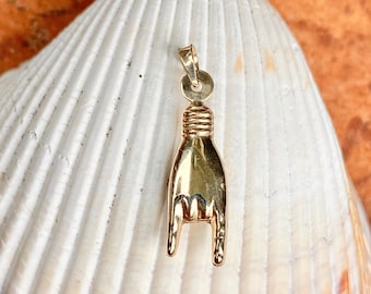 14KT Yellow Gold 3D Italian Mano Cornuto Hand Symbol Good Luck Pendant Charm NEW 25MM Medium Size