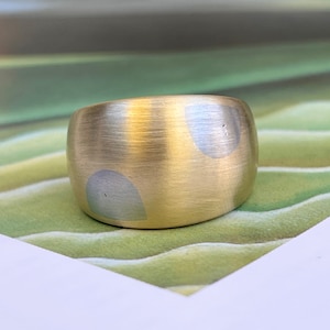 Vintage ReRetro 18KT Yellow Gold + White Gold Mid-Century Modernist Dome Cigar Brushed Satin Band Statement Ring Chunky 1970's