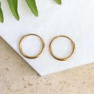 14KT Yellow Gold Hoop Shiny Thin Endless Hoop Earrings 13 MM NEW Light SMALL