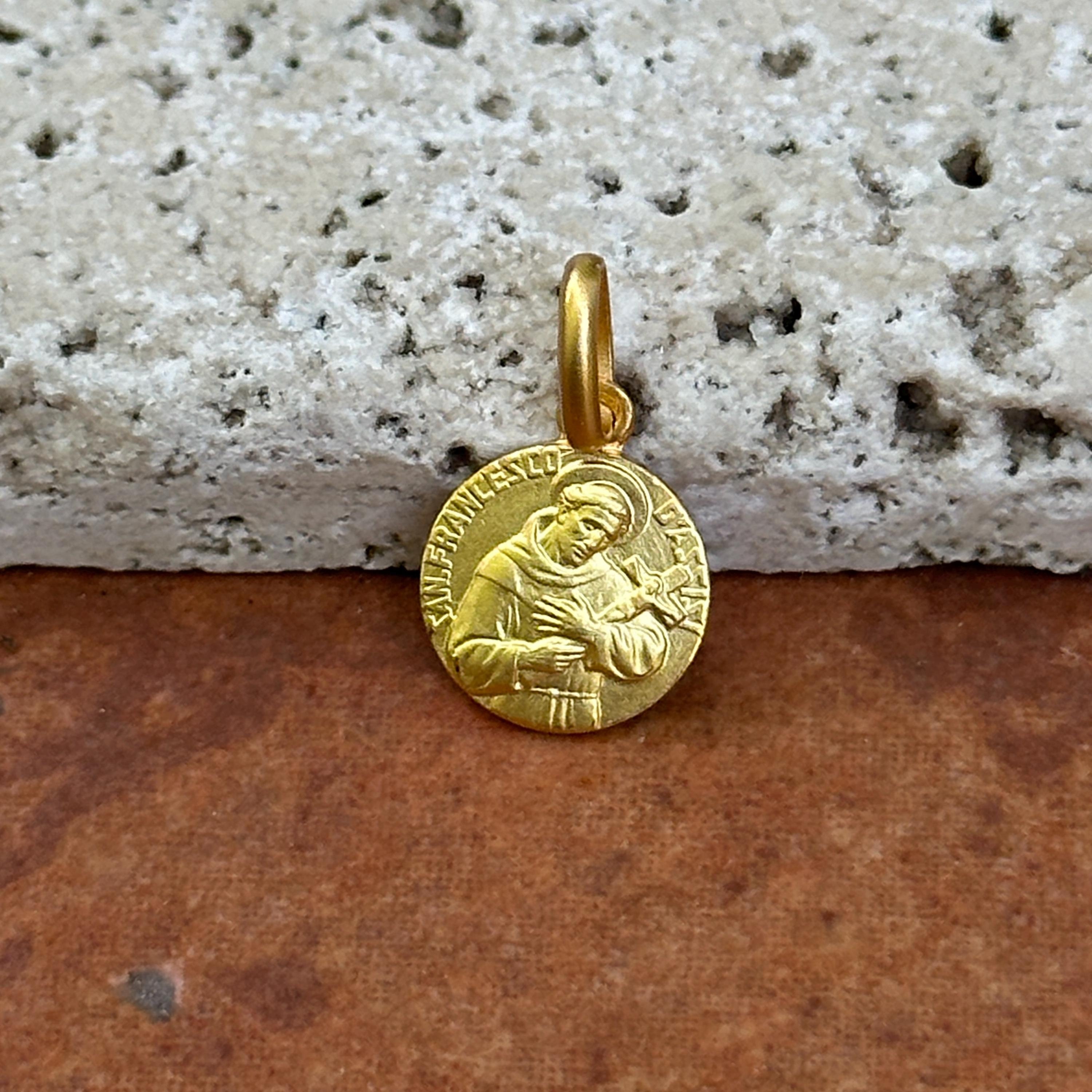14KT Yellow Gold Mini Solid St Francis of Assisi Round Medal