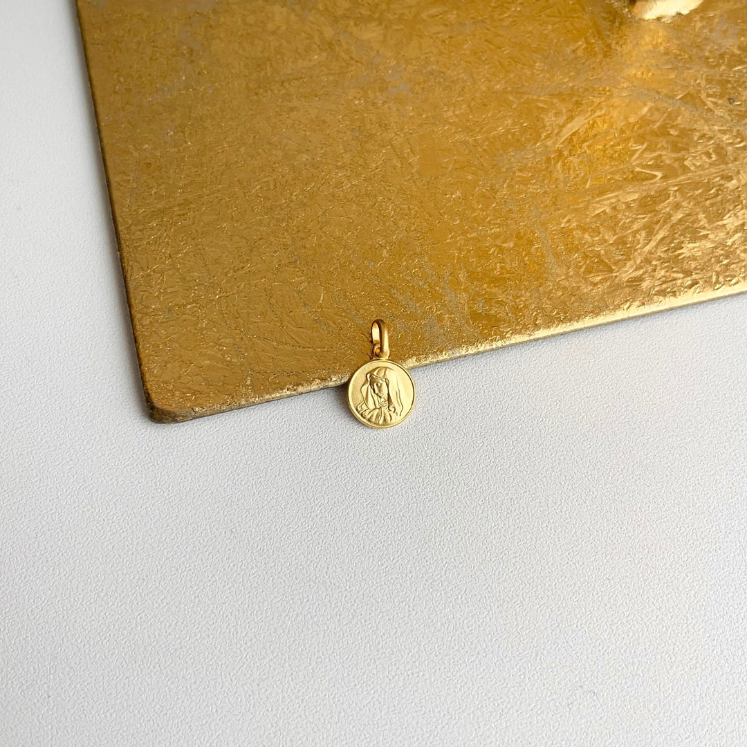 18KT Yellow Gold Mini Solid Our Lady of Sorrow Addolorata Round Medal ...