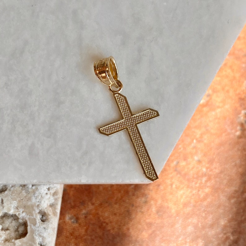 10KT Yellow Gold Small Diamond-Cut Shadow Cross Pendant Charm Textured NEW image 8