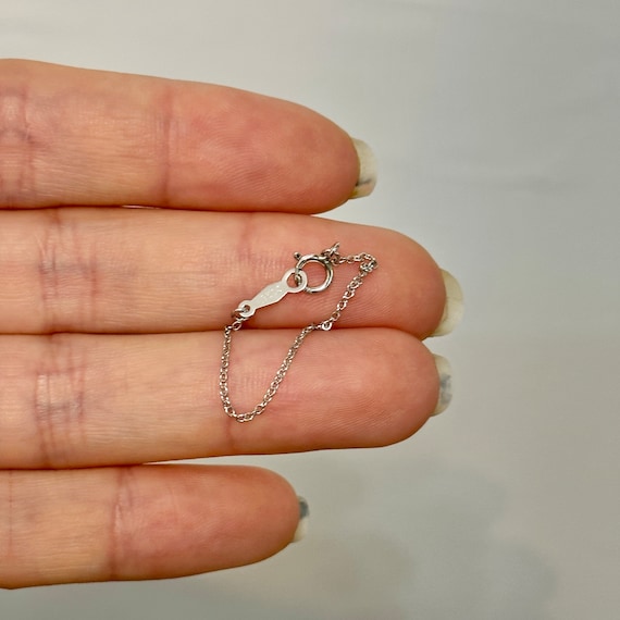 Platinum necklace shop extender