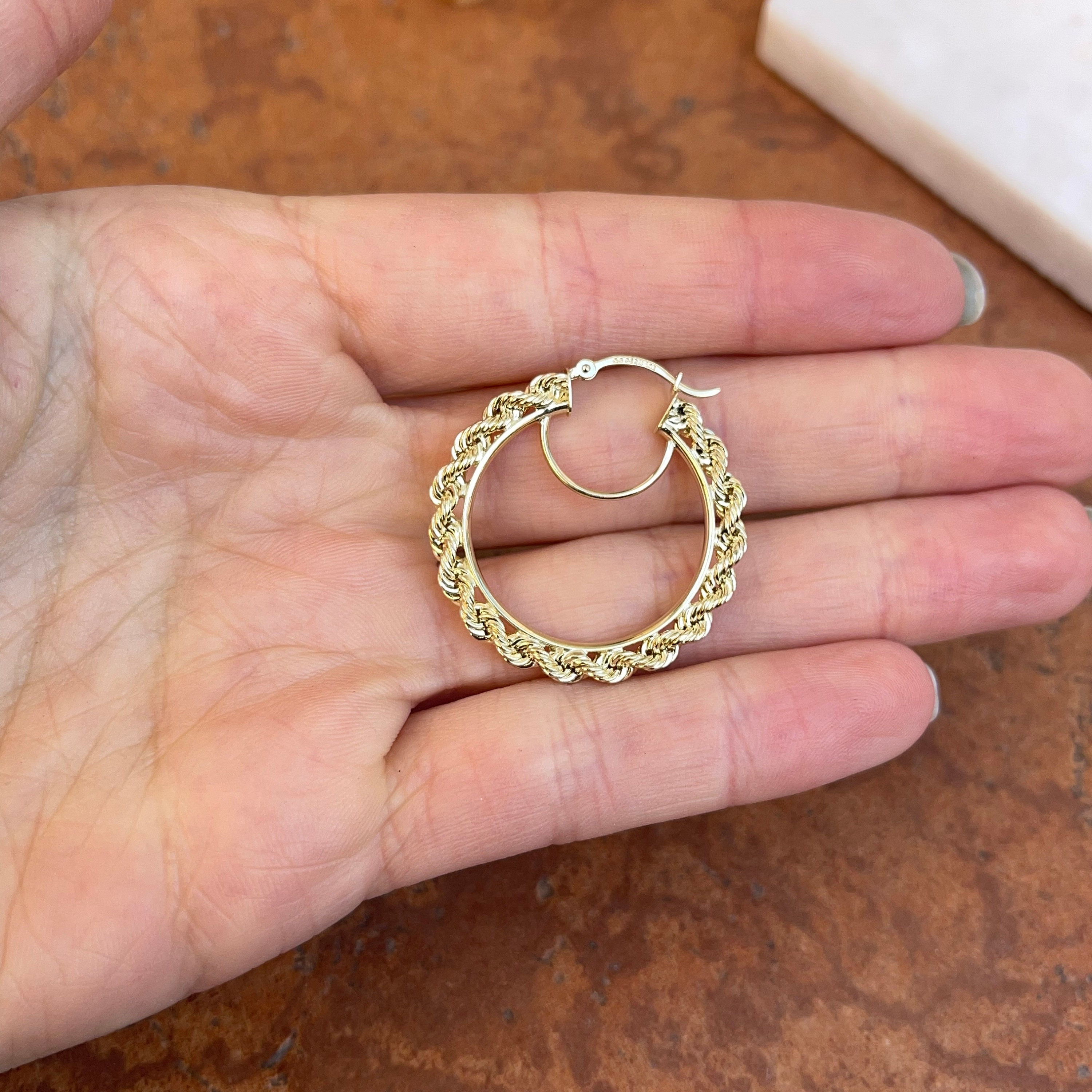 【楽天スーパーセール】 10KT Yellow Round Design Twist Rope 2.95mm Diamond-cut Gold トップス