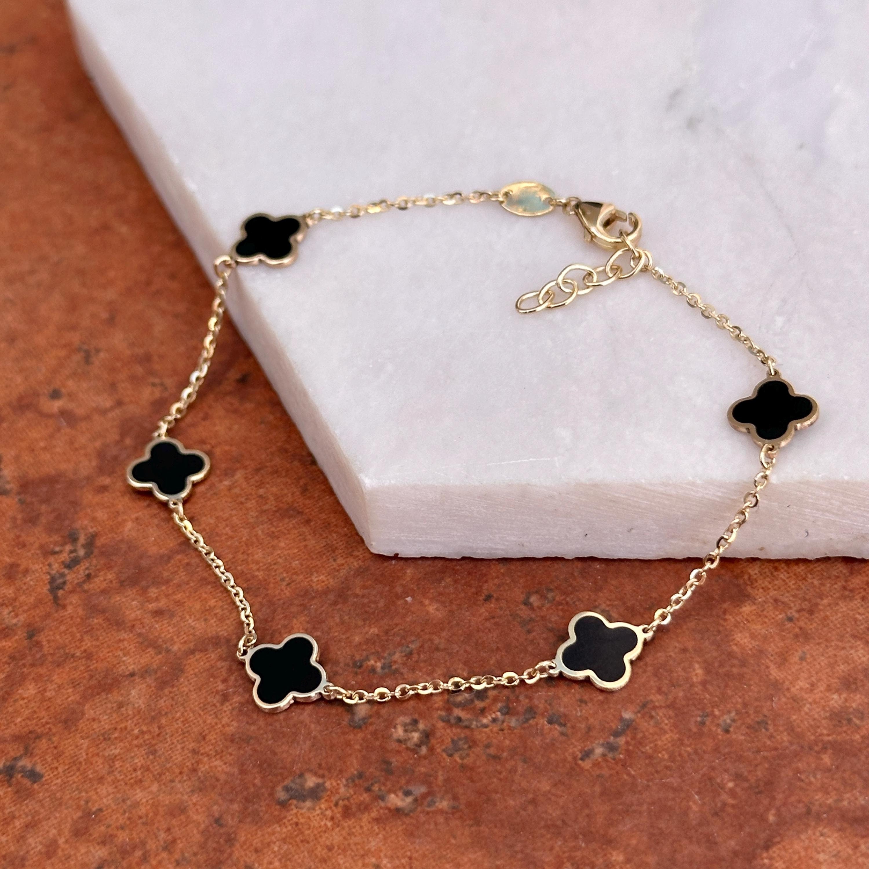 14KT Yellow Gold 7mm Black Onyx Clover Station Chain
