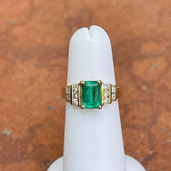 Estate Vintage 14KT Yellow Gold Emerald-Cut Lab E… - image 8