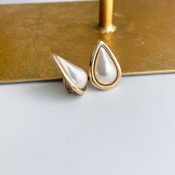 Estate Vintage 14KT Yellow Gold Teardrop Mabe Pea… - image 6