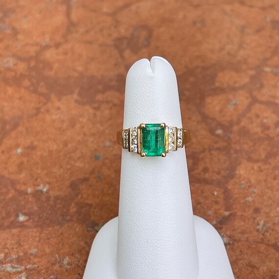 Estate Vintage 14KT Yellow Gold Emerald-Cut Lab E… - image 7