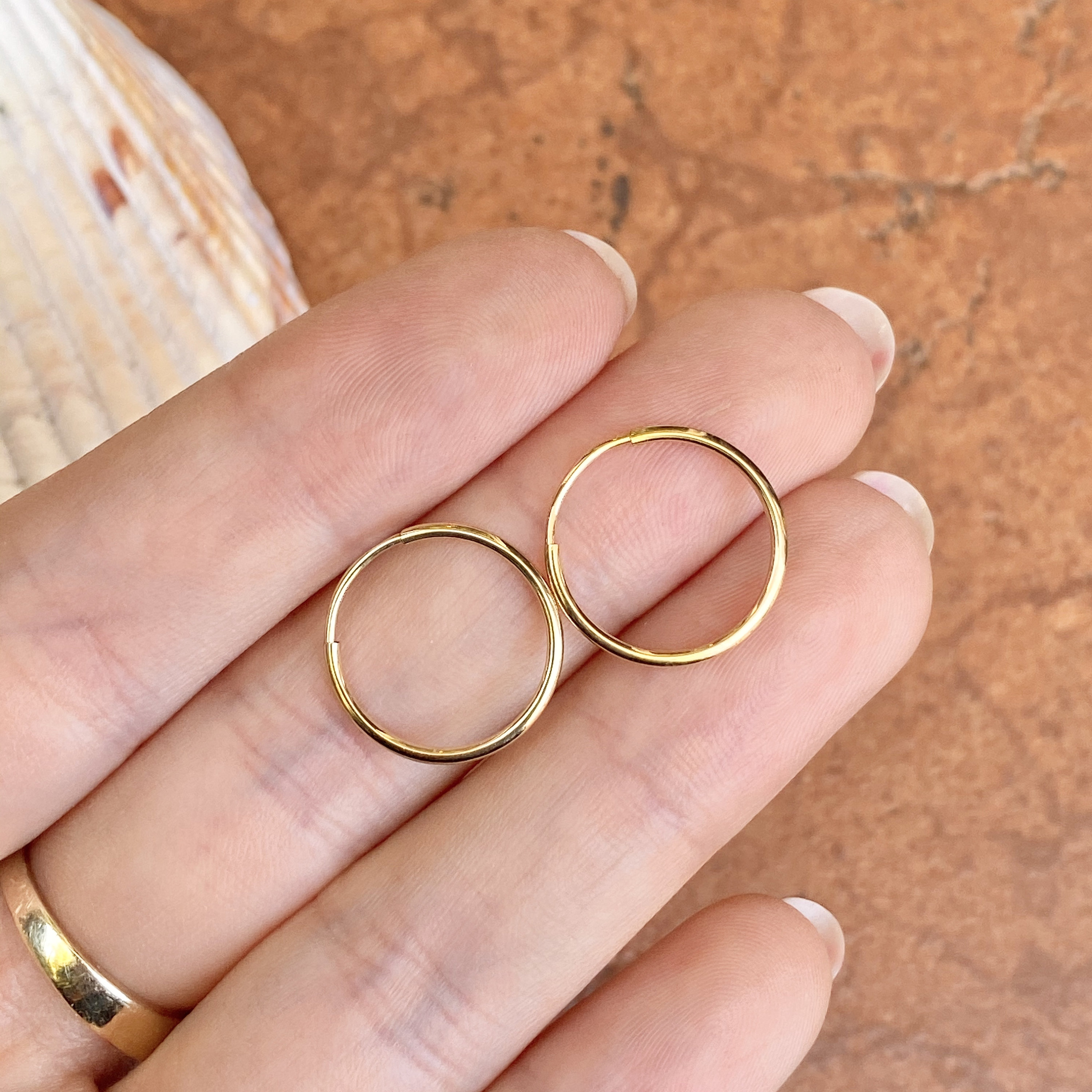 ORECCHINI A CERCHIO A SEZIONE TONDA IN ORO GIALLO 750 18KT 3,2 GRAMMI (7802 - Foto 9