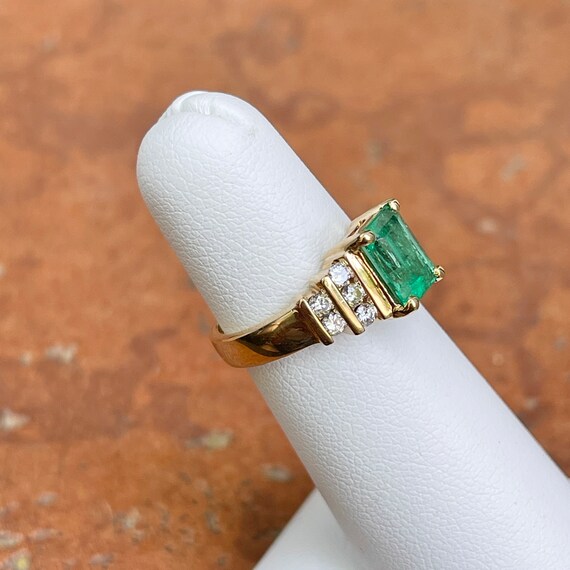 Estate Vintage 14KT Yellow Gold Emerald-Cut Lab E… - image 9