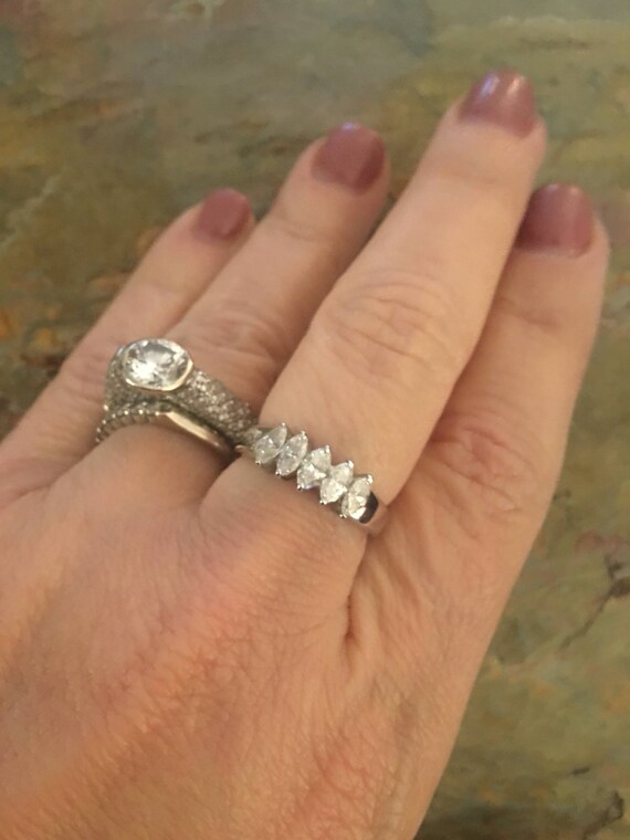 1 ct marquise diamond on hand