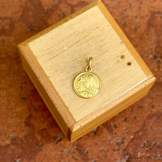 18金ゴールド製聖母マリアのメダイペンダント 10K イエローゴールド