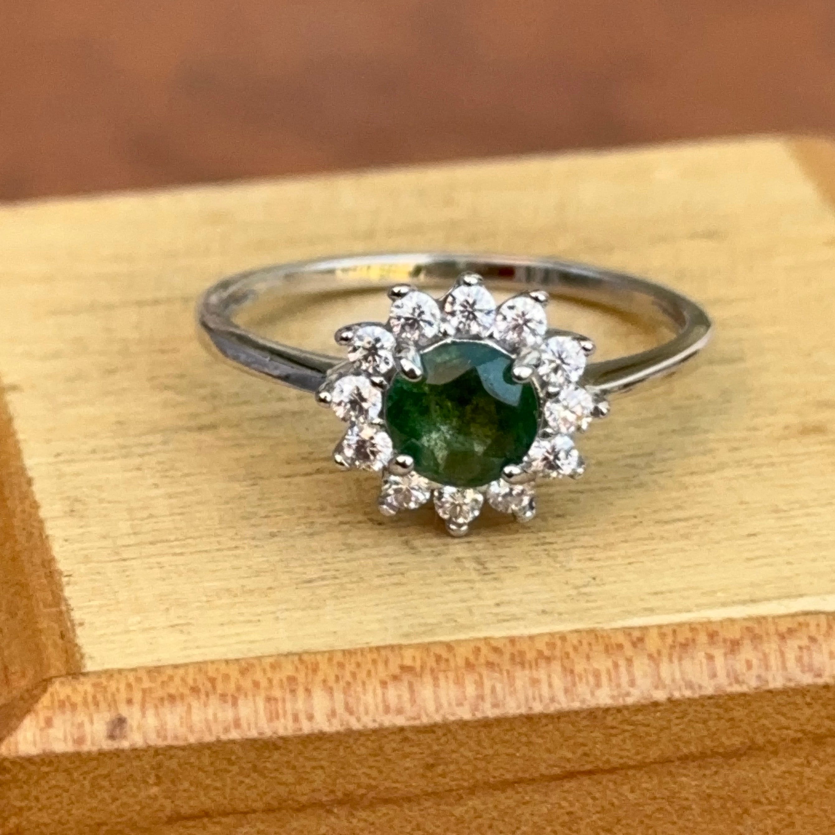 エステート ヴィンテージ 14KT ホワイト ゴールド エメラルド +