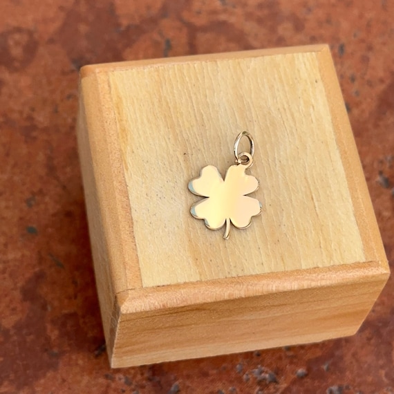 14KT Yellow Gold 4-Leaf Clover Shamrock Flat Disc Pendant Charm Small Good Luck 13mm