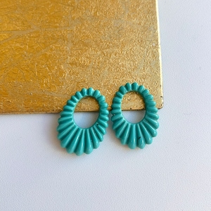 Estate Oval Fluted Turquoise Gemstone Oval Open Disc Donut Earring Charms PAIR 34mm Door Knockers